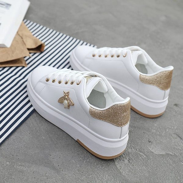 Women Casual Shoes 2020 New Women Sneakers Fashion Breathable PU Leather Platform White Women Shoes Soft Footwears Rhinestone