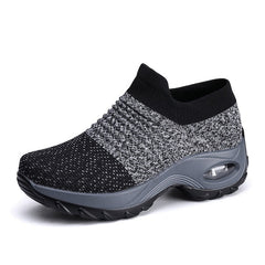Fashion Spring and Autumn EOFK Platform Shoes for Women, Women Flat Shoes for Women, Black Thick Soled Shoes, Socks, Non-slip Dance Shoes