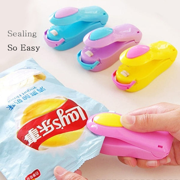 Portable household mini sealing machine food plastic bag Travel hand pressure sealing machine pulse sealing sealing package